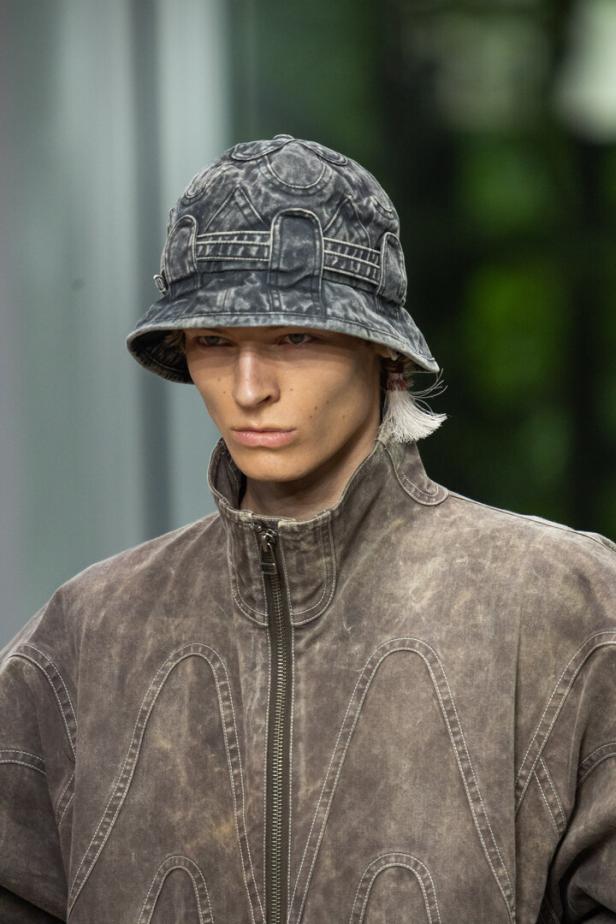 Issey Miyake - Details - Spring/Summer 2026 Paris Menswear Fashion Week