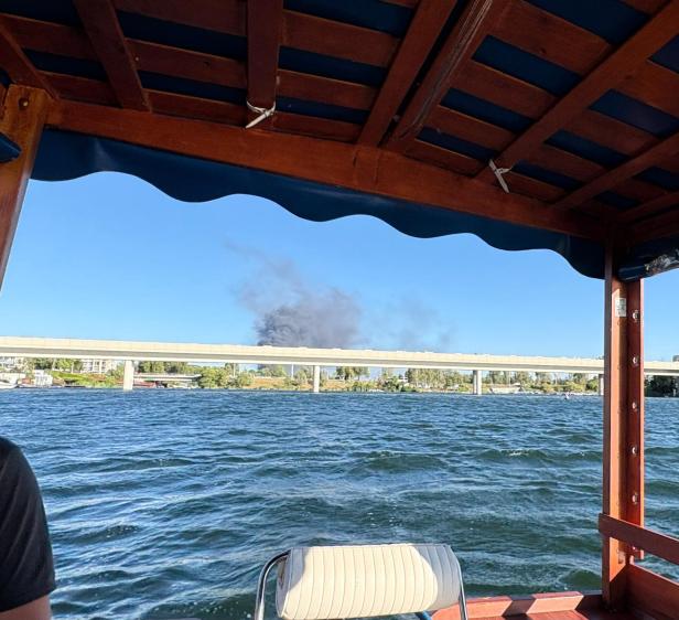 Der Brand vom Boot aus