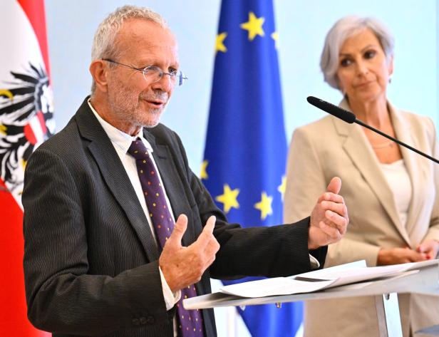 BMJ: PRÄSENTATION DER ERGEBNISSE DER EXPERTINNENKOMMISSION STRAFVOLLZUG (NACH TOD VON HÄFTLING IN JA HIRTENBERG) -   GRATZ/SPORRER
