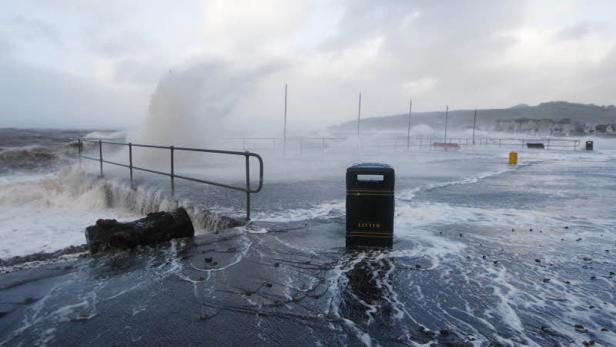 Wintersturm fegte über schottische Küste
