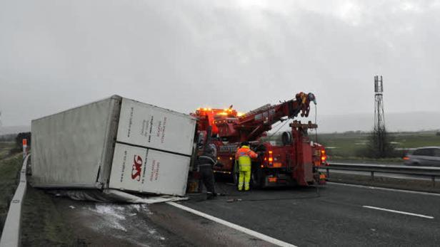 Wintersturm fegte über schottische Küste
