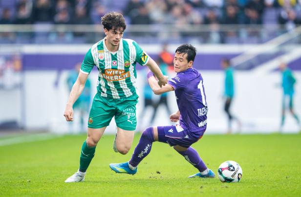 Rapid-Verteidiger Jakob Schöller (l.)