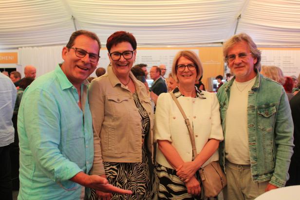 Wolfgang und Barbara Heindl gemeinsam mit Rosemarie Zeitelhofer und Alfred Heindl
