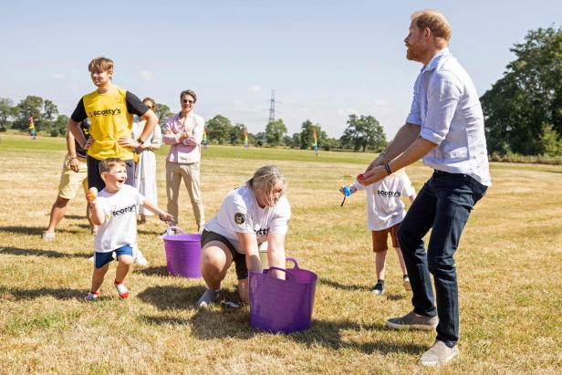 BRITAIN-ROYALS-CHARITY