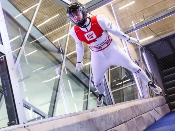 Thomas Rettenegger beim Training im Windtunnel von Planica