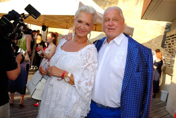 Ex-Sturm-Präsident Hannes Kartnig mit Ehefrau Claudia