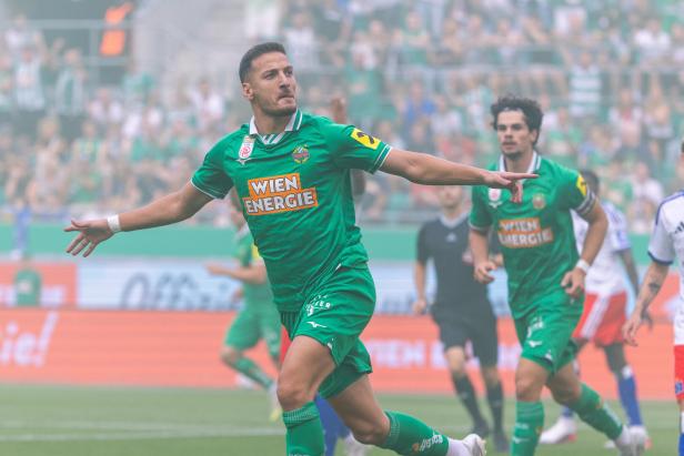 Ercan Kara jubelte für Rapid