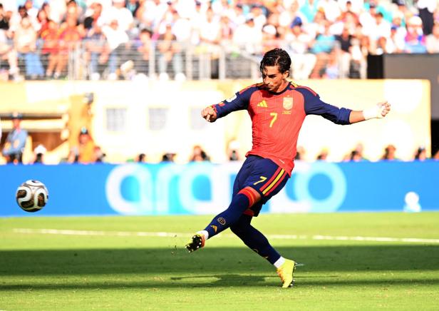 Ferran Torres trifft
