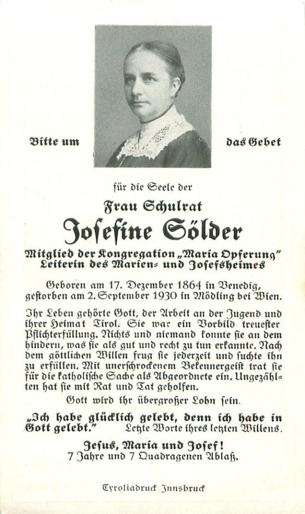 Gedenkblatt mit Porträt von Josefine Sölder und deutschem Trauertext.