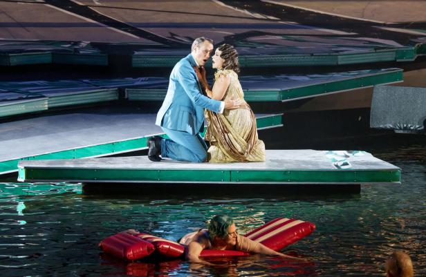 BREGENZER FESTSPIELE: FOTOPROBE "LA TRAVIATA"