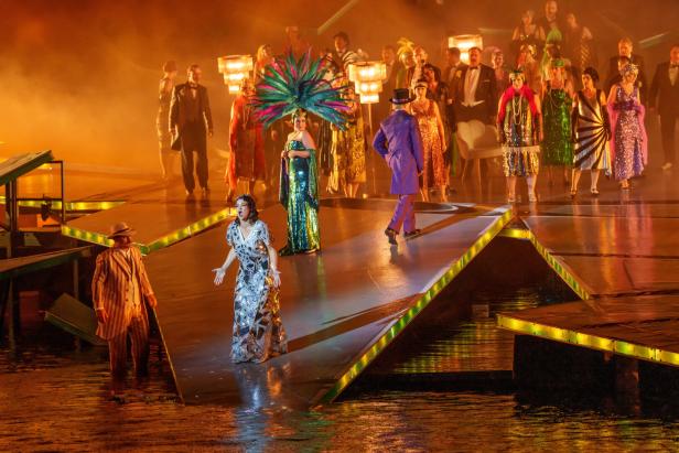 BREGENZER FESTSPIELE: FOTOPROBE "LA TRAVIATA"