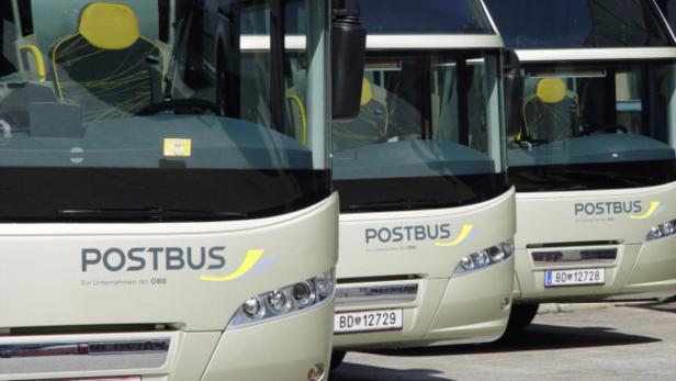 Flüchtlingskrise: Postbus-Fahrer "am Limit"