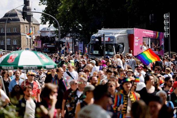 GERMANY-LGBTQ+-GENDER-GAY-QUEER-PRIDE-PARADE-CSD