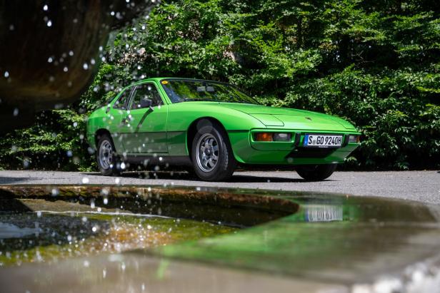 Porsche 924