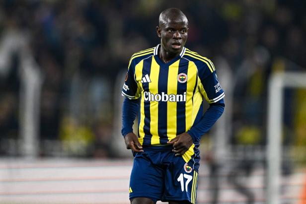 FBL-EUR-C3-FENERBAHCE-NOTTINGHAM FOREST