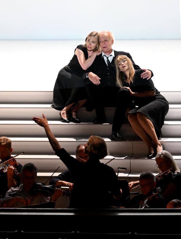 SALZBURGER FESTSPIELE 2026: FOTOPROBE ? COSI FAN TUTTE?