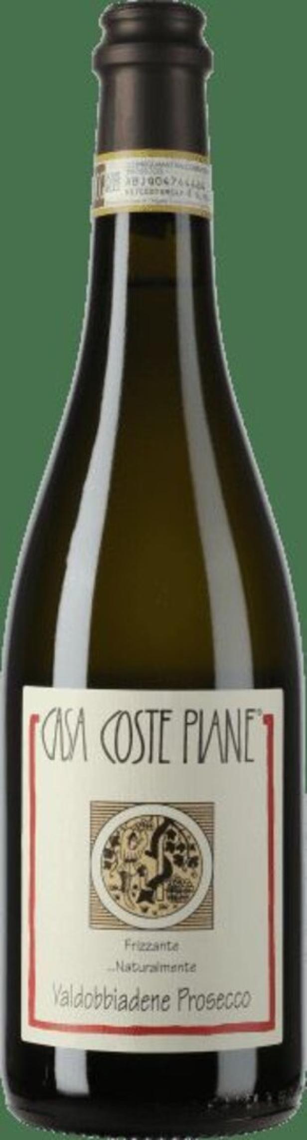Eine Flasche Casa Coste Piane Valdobbiadene Prosecco Frizzante vor grünem Hintergrund.