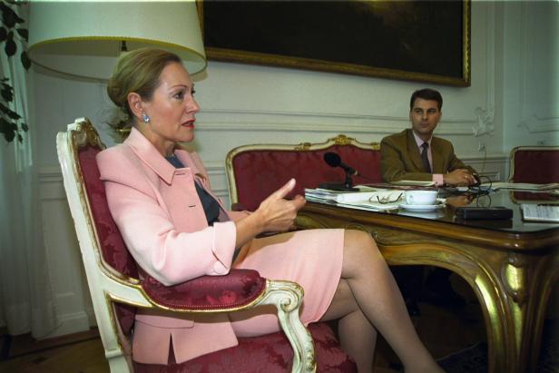 Benita Ferrero-Waldner und Johannes Peterlik 2000