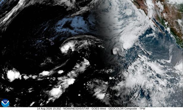 US-WEATHER-STORM-CLIMATE-HURRICANE-HAWAII