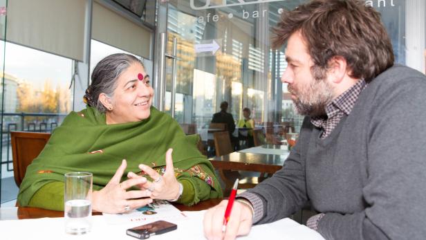 Vandana Shiva: "Nur Vielfalt kann die Welt ernähren"