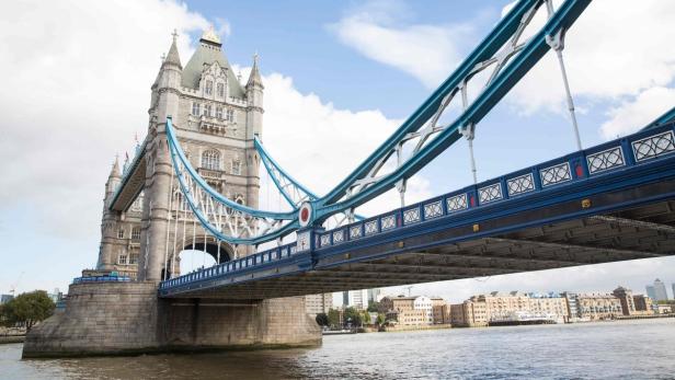 Londoner Tower Bridge wird restauriert