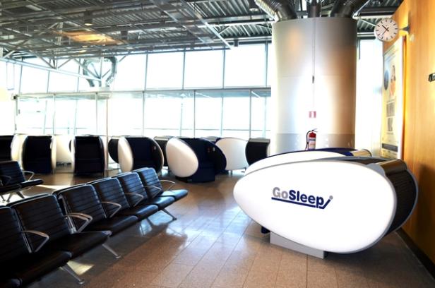 Flughafen: Schlafen kann auch bequem sein