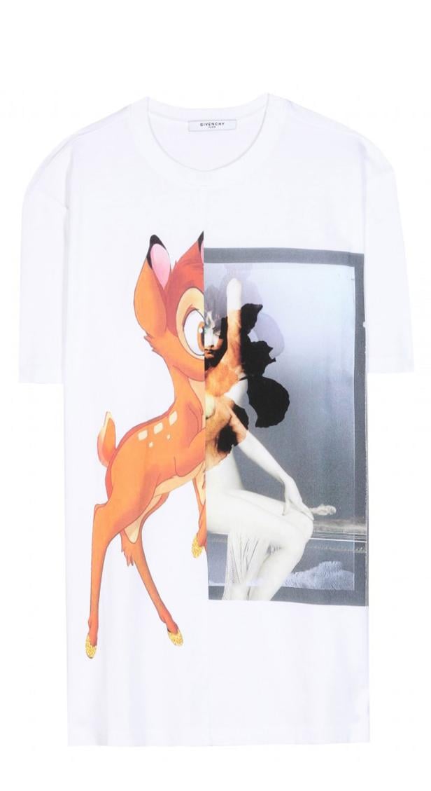 Ein weißes T-Shirt mit einem Bambi-Druck und einem Foto einer Frau.