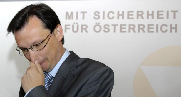 SPÖ: Darabos soll das Kanzleramt für Faymann retten