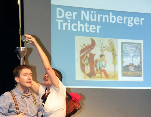 Spiele und Bühnenspaß