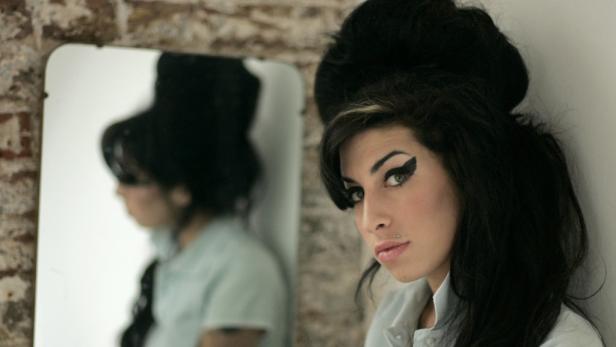 Blut-Bild von Winehouse wird versteigert