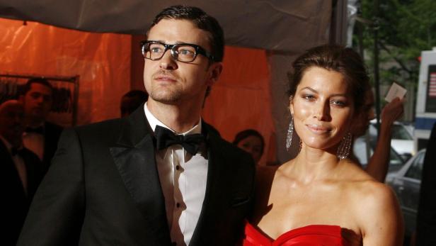 Justin & Jessica: Hochzeit im Sommer