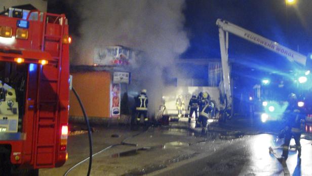 Brandanschlag auf Pizzeria forderte zwei Verletzte