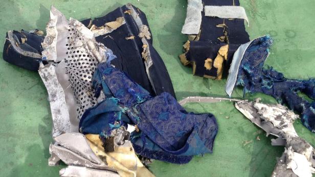 Egyptair: Hinweise auf Explosion an Bord
