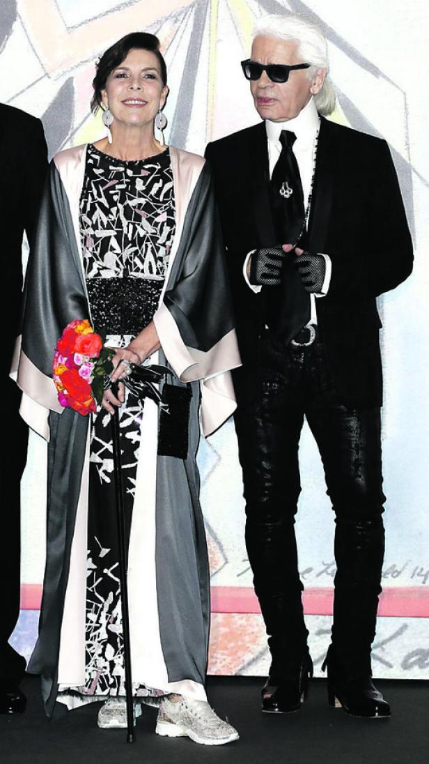 Fürstin Caroline von Monaco mit Karl Lagerfeld bei einer Veranstaltung.