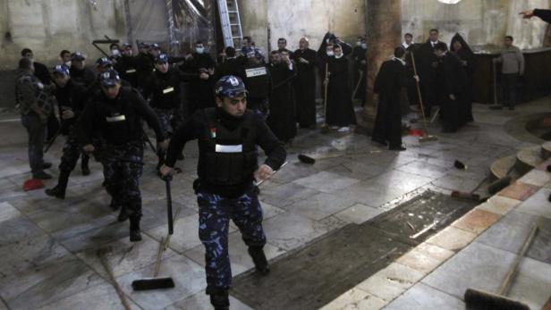 Unrühmliche Priester-Prügelei in Bethlehem