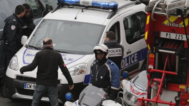 Polizei durchkämmt Region in Nordfrankreich