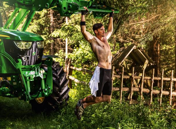 Jungbauernkalender: Fitness auf dem Bauernhof