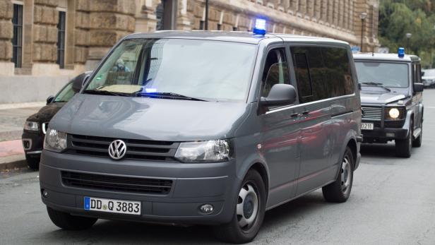 Terrorverdächtiger wird Richter in Dresden vorgefü