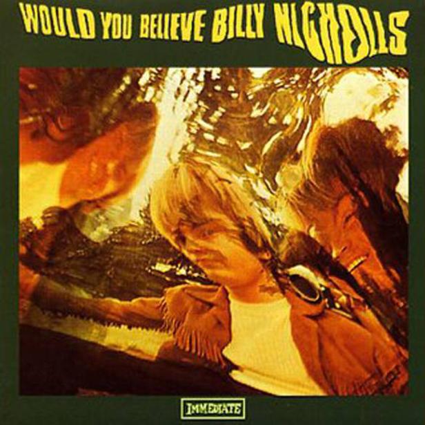 Das Cover des Albums „Would You Believe“ von Billy Nicholls zeigt den Künstler am Klavier.
