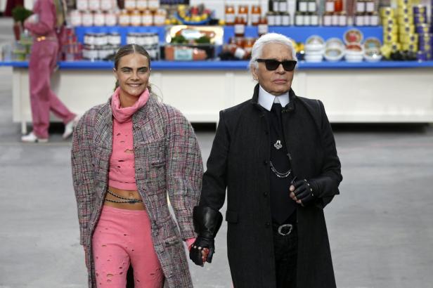 Cara Delevingne lästert über die Modeszene