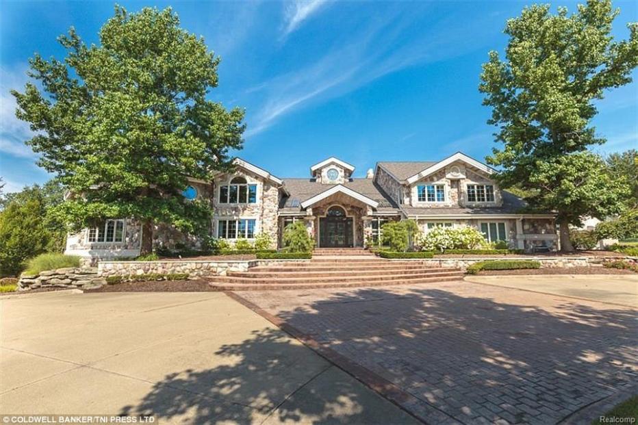 Verkauft Harvey Weinstein weitere Villa? Die Bilder | kurier.at