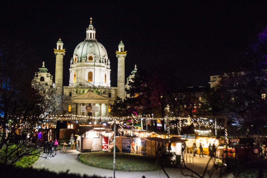 Weihnachtszeit in Wien Der Innenstadt geht ein Licht auf