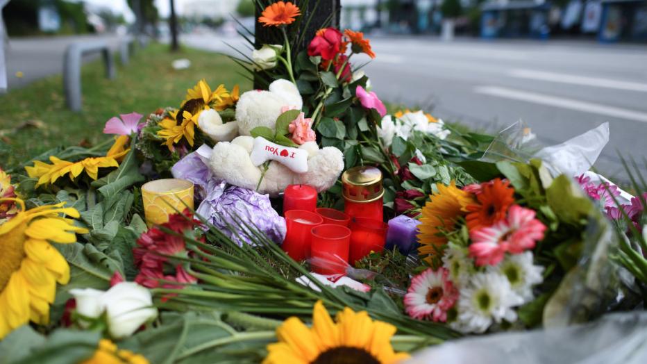 Nach dem Amoklauf von München kehrt langsam Normalität