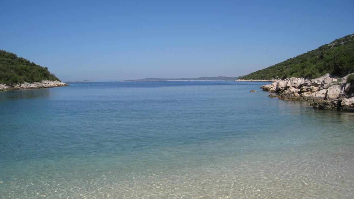 Inselleben: Die Farbe der Immobilienhaie | kurier.at