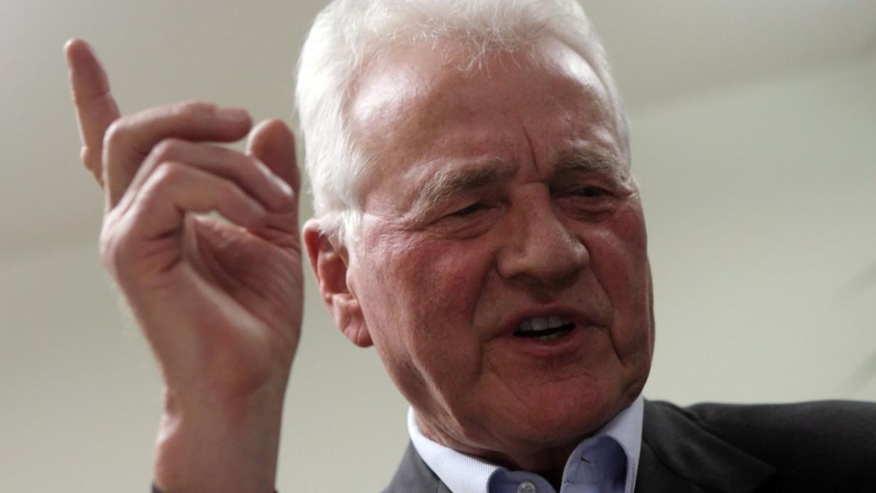 Frank Stronach schimpft über Österreich