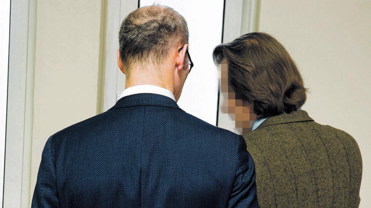 Privat Auto Verkauft Käufer Droht Mit Anwalt Ausraster auf Kinder-Party: Bedingte Haft für Promi-Anwalt