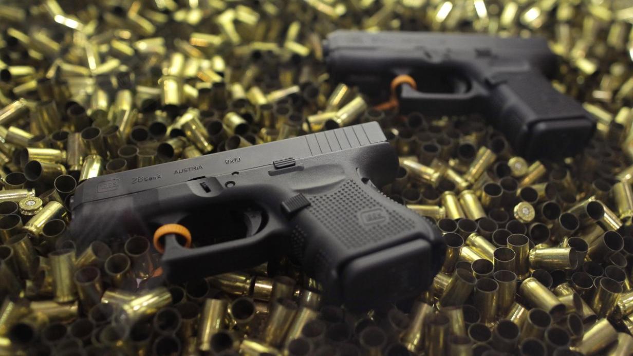 Kleinkind schoss sich mit Waffe in den Kopf