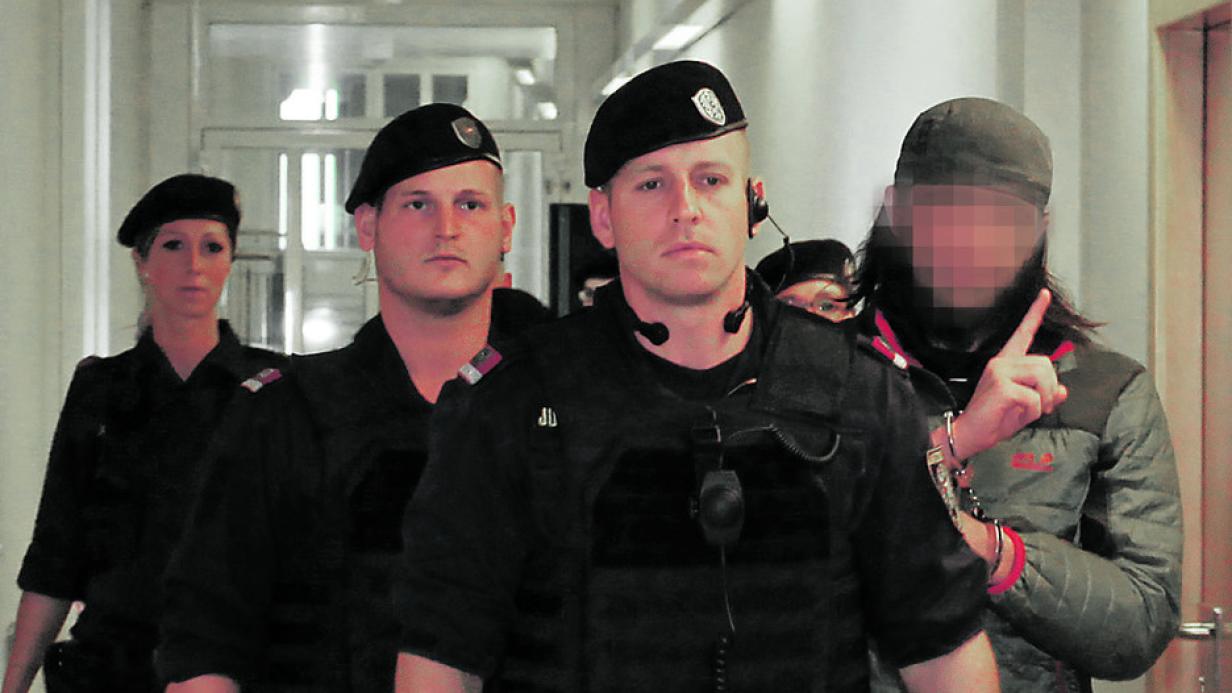 Frau sucht mann fr eine nacht plstal. Single meine stadt hirtenberg. Sextreffen darmstadtr. Mnner kennenlernen lassee. Kirchberg in tirol flirten. Kefermarkt Frauen suchen mann imst, Bekanntschaft aus arnoldstein