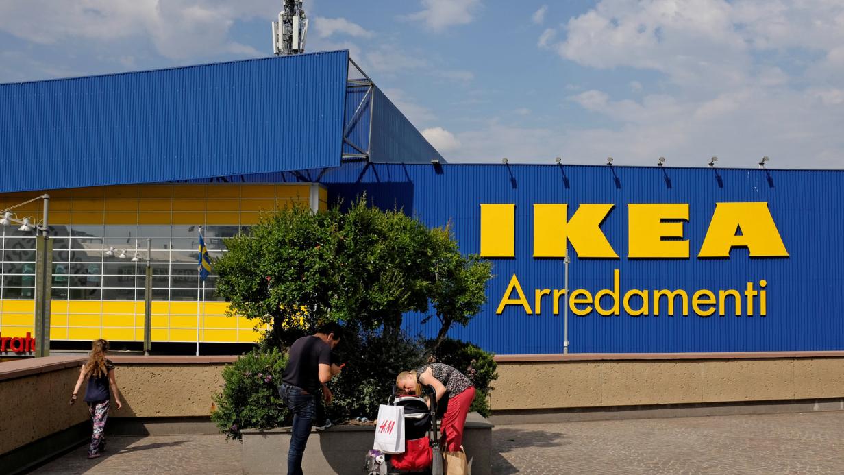 Italiener Sturmen Ikea Filialen Sorge Um Sicherheit Kurier At