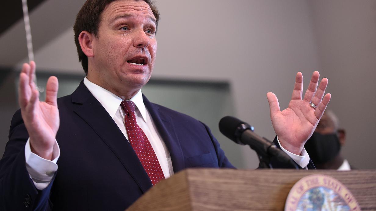 Gouverneur von Florida schließt Fitnesscenter nicht, weil 